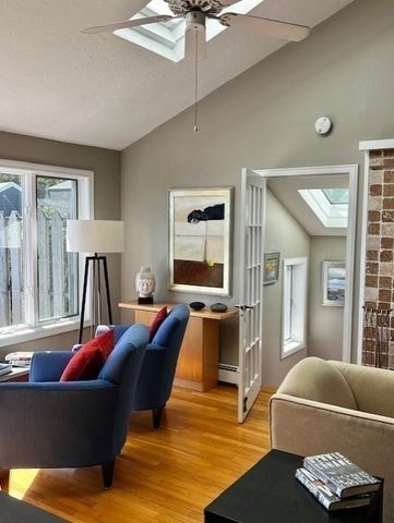 29 Bass River Rd, Yarmouth, MA 02664