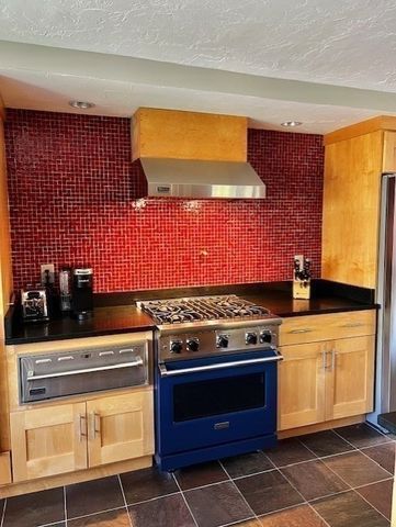 29 Bass River Rd, Yarmouth, MA 02664