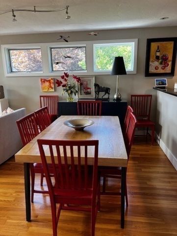 29 Bass River Rd, Yarmouth, MA 02664