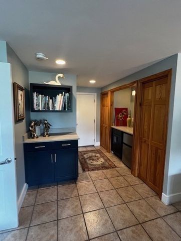 29 Bass River Rd, Yarmouth, MA 02664