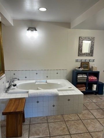 29 Bass River Rd, Yarmouth, MA 02664