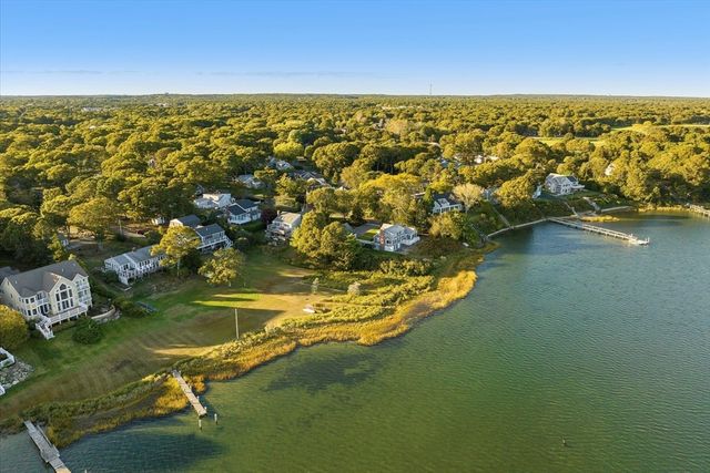 29 Bass River Rd, Yarmouth, MA 02664