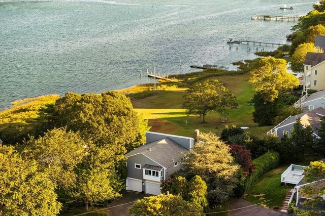 29 Bass River Rd, Yarmouth, MA 02664