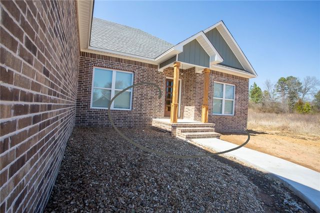 35 Rachel Circle, Russellville, AR 72802