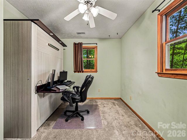 70 Promised Ridge Drive, Hendersonville, NC 28791