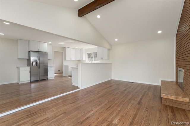 43303 Aspen Drive, Sterling Heights, MI 48313