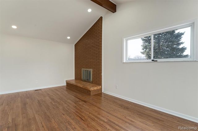 43303 Aspen Drive, Sterling Heights, MI 48313