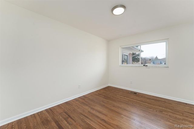 43303 Aspen Drive, Sterling Heights, MI 48313