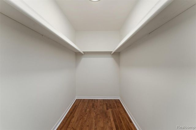 43303 Aspen Drive, Sterling Heights, MI 48313