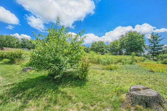 22252 Heron Cove Lane, Elkhart, IN 46516