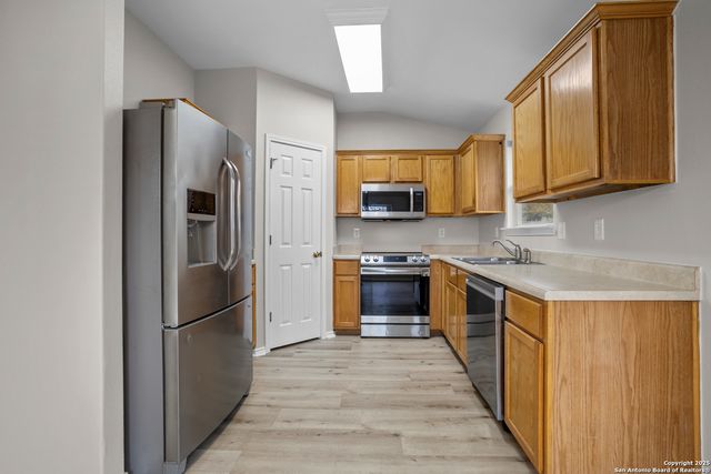 10719 Pony Mesa, San Antonio, TX 78254