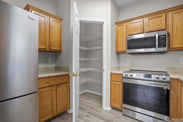 10719 Pony Mesa, San Antonio, TX 78254