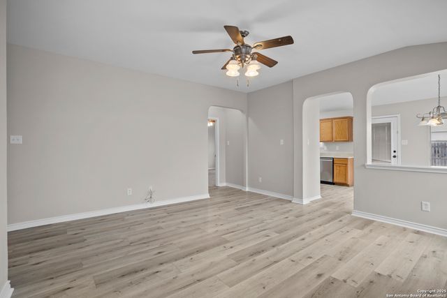 10719 Pony Mesa, San Antonio, TX 78254