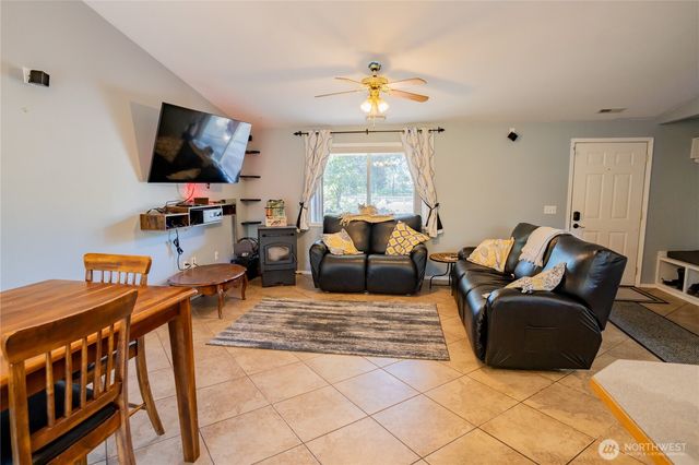 7887 Dahl Road NE, Moses Lake, WA 98837