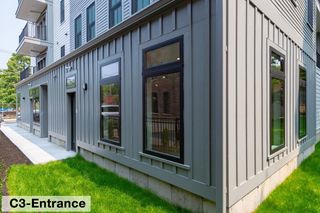 120 Brookside C3, Boston, MA 02130