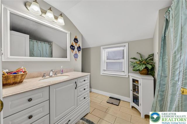 1728 Jefferson Avenue, Bethlehem City, PA 18017