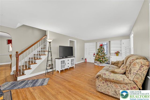 1728 Jefferson Avenue, Bethlehem City, PA 18017