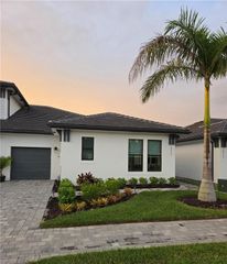10933 Preachers Cove LN, Fort Myers, FL 33913