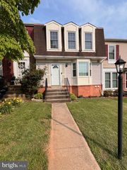 14868 SWALLOW CT, Woodbridge, VA 22193