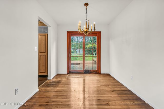 728 Northstream Drive, Toms River, NJ 08753