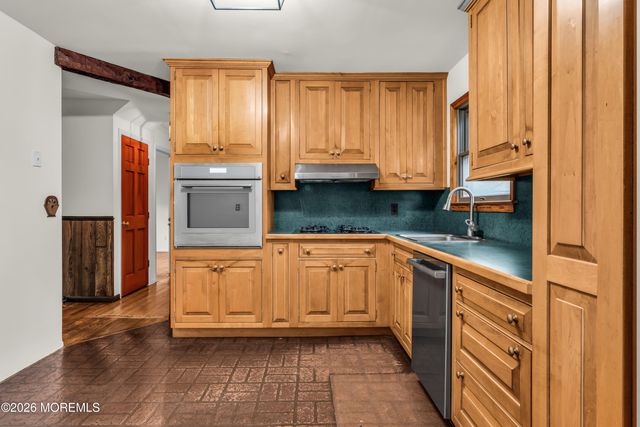 728 Northstream Drive, Toms River, NJ 08753