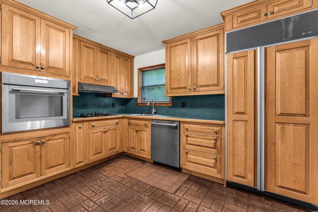 728 Northstream Drive, Toms River, NJ 08753