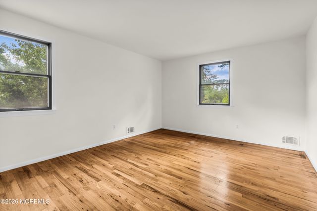 728 Northstream Drive, Toms River, NJ 08753