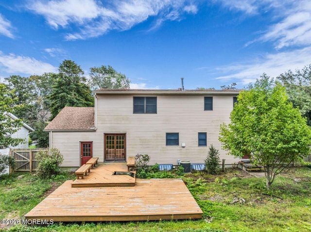728 Northstream Drive, Toms River, NJ 08753