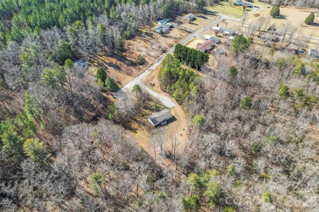 2380 Race Track Street, Morganton, NC 28655