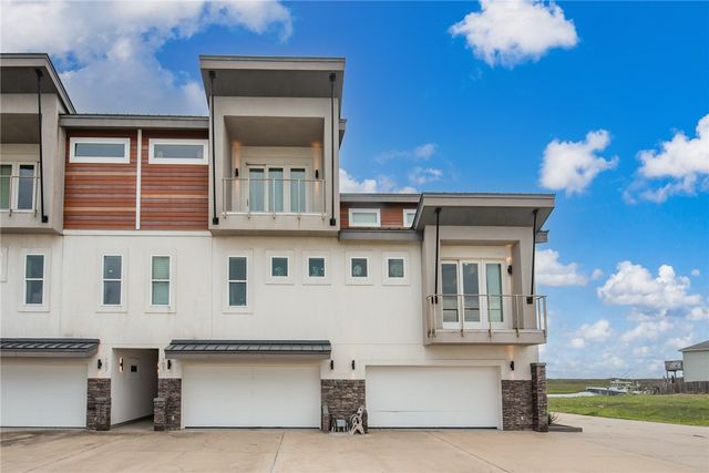 14836 GRANADA Dr 104, Corpus Christi, TX 78418