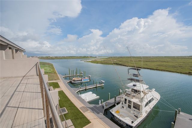 14836 GRANADA Dr 104, Corpus Christi, TX 78418