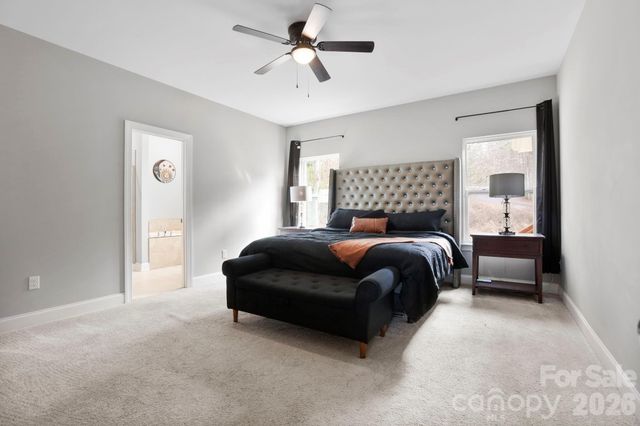 258 Crystal Heights Drive, Hendersonville, NC 28739