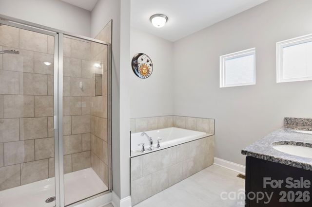 258 Crystal Heights Drive, Hendersonville, NC 28739