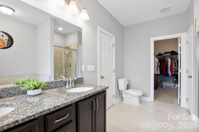 258 Crystal Heights Drive, Hendersonville, NC 28739