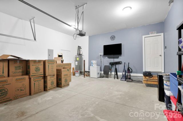 258 Crystal Heights Drive, Hendersonville, NC 28739