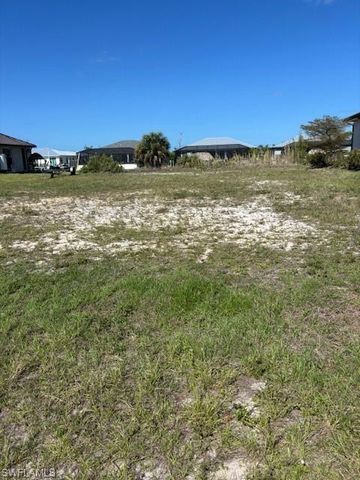 1616 NW 37th PL, Cape Coral, FL 33993