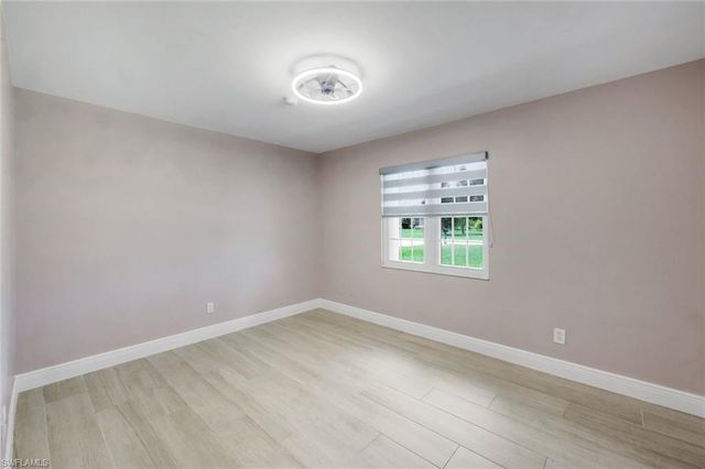 2212 SE 7th ST, Cape Coral, FL 33990