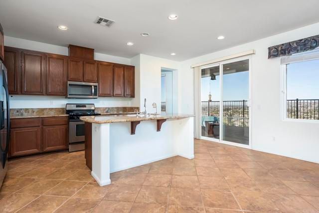 7780 Eastridge Drive, La Mesa, CA 91941