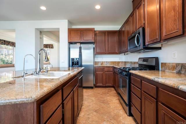 7780 Eastridge Drive, La Mesa, CA 91941