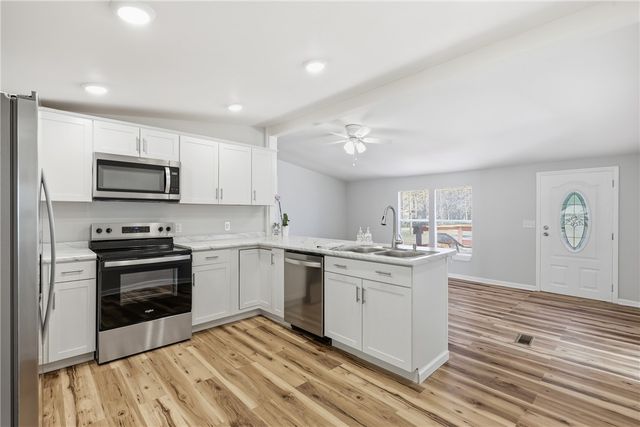 212 Sand Dollar Drive, Midway, GA 31309