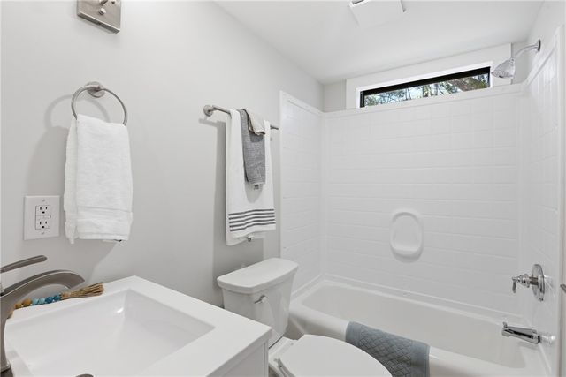 212 Sand Dollar Drive, Midway, GA 31309