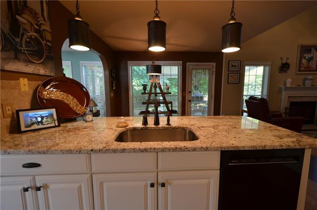 2513 Baysridge Drive NW, Kennesaw, GA 30152
