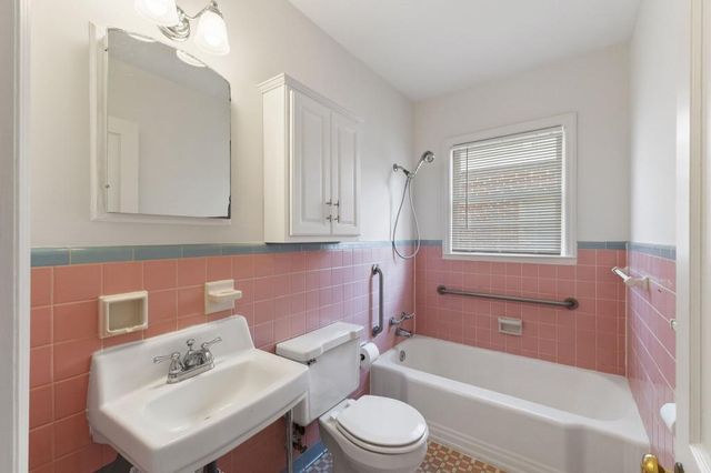 2512 Alston Drive SE, Atlanta, GA 30317