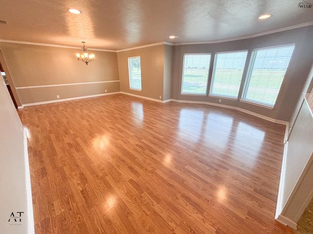 1110 E SYCAMORE DRIVE, Burkburnett, TX 76354