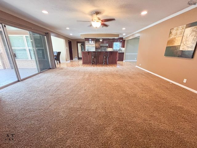 1110 E SYCAMORE DRIVE, Burkburnett, TX 76354