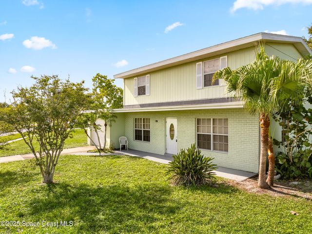 1078 Daytona Drive NE, Palm Bay, FL 32905