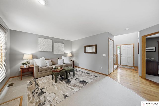 7835 S 34th Street Circle, Lincoln, NE 68516
