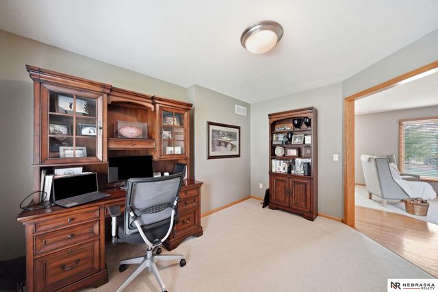 7835 S 34th Street Circle, Lincoln, NE 68516