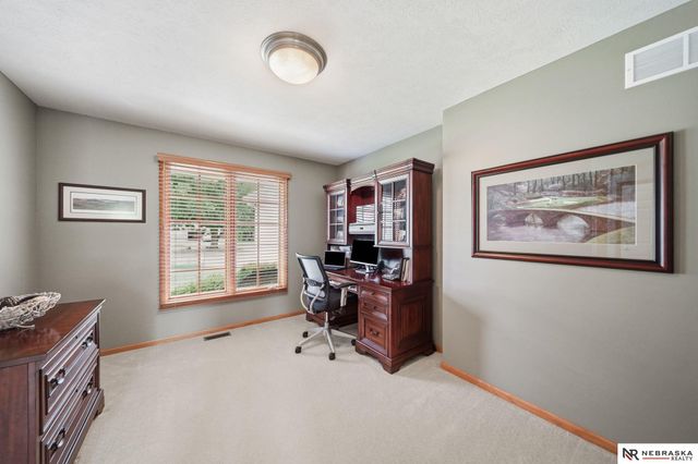 7835 S 34th Street Circle, Lincoln, NE 68516