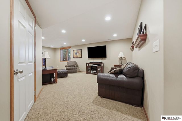 7835 S 34th Street Circle, Lincoln, NE 68516